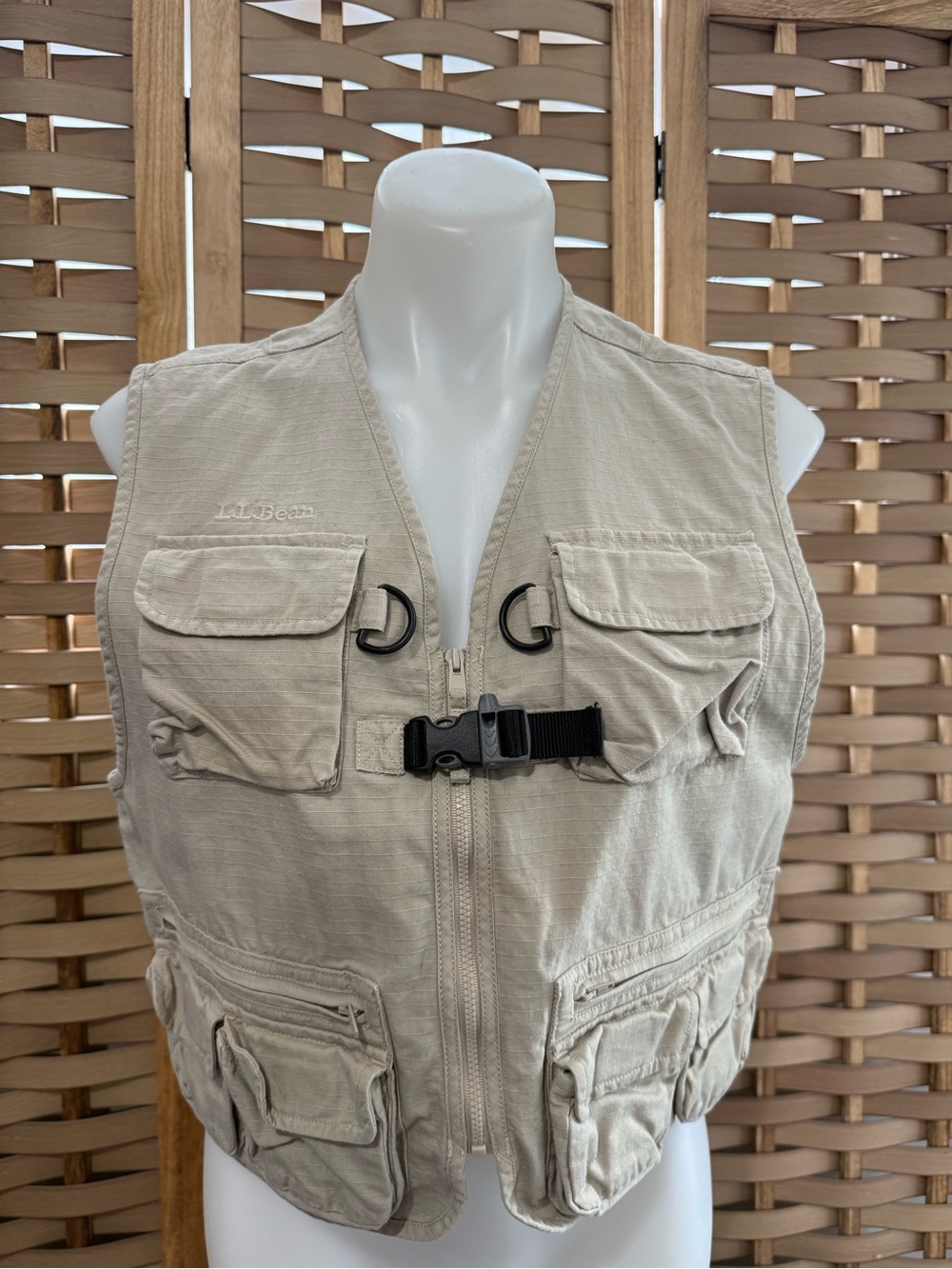 LLBEAN Women’s Small-Medium / Kids Size 18 Beige Khaki Fishing Vest